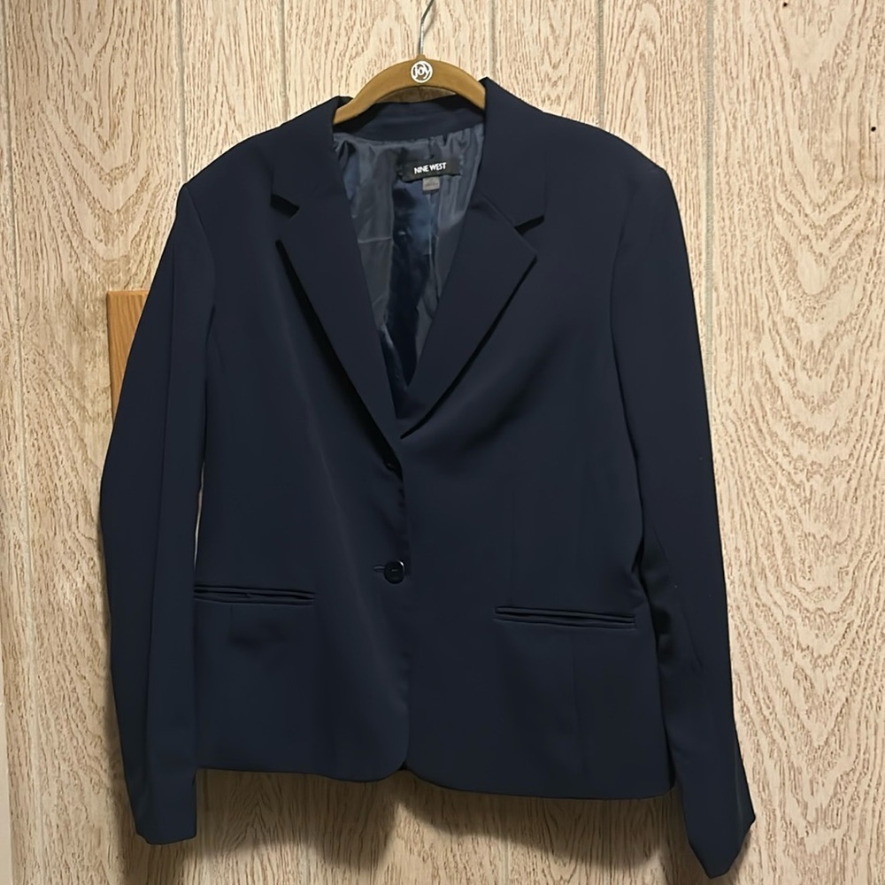 Nine West Navy Women’s blazer size 12